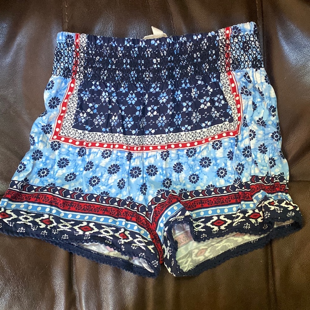 Pattern shorts